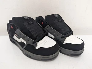 DVS ENDURO HEIR ENTRENADORES PARA HOMBRE REINO UNIDO10 US11 EU45 NEGRO/ROJO/GRIS/BLANCO DVF0000056 973 - Imagen 1 de 9