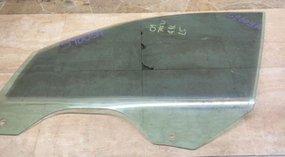 02-05 BMW 745I 06-08 BMW 750I 03-08 BMW 760I Driver Left Front Door Glass Window - Image 1 of 4