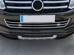 VW AMAROK CHROME LOWER GRILLE BARS 3pce - PAINTED BUMPERS - Picture 1 of 1