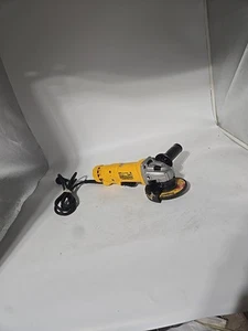 DEWALT DWE402 Smerigliatrice angolare interruttore a palette 4-1/2 pollici 11 ampere *Testata e funzionante* - Foto 1 di 9