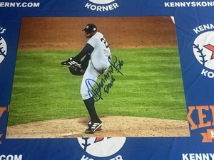 New York Yankee Clutch Pitcher El Duque Orlando Hernandez Autograph 11x14 Photo - Picture 1 of 2