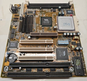 Super Sockel 7 AT DFI P5BV3+/E Rev C Mainboard (VIA MPV3) AGP PCI ISA + Bonus - Bild 1 von 8