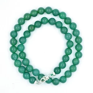 Green Onyx Necklace: minimalist necklace, 7mm roundel beads, handmade, gemstone - Picture 1 of 8