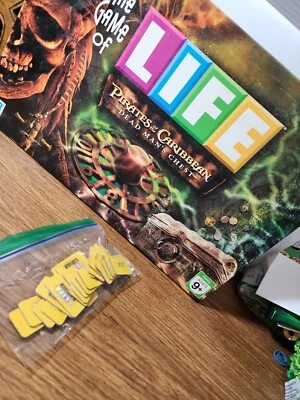 Game of Life Pirates of the Caribbean 2005 Dead Mans Chest 25 life tokens  - Image 1 of 3