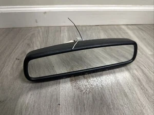 🐼 04-10 Infiniti QX56 Rearview Mirror P/N 015894 - Picture 1 of 4