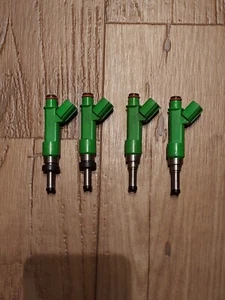 2012 - 14 Toyota Camry 2.5L OEM Fuel Injectors - Picture 1 of 4
