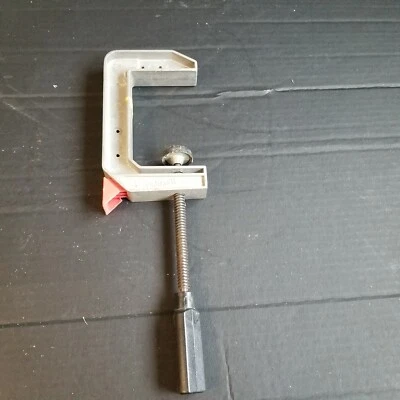 Abrazadera artesanal Wolf de 4 pulgadas Foto 1 de 4