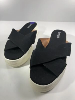 Sandalia Kensie blanca plataforma negra deslizable para mujer talla 8,5 SKU #4488 Foto 1 de 4