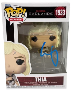 Elle Fanning Signed Thia Funko Predator Badlands Authentic Autograph Beckett - Picture 1 of 2