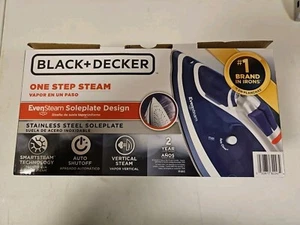 BLACK And DECKER™ One Step Steam Iron Model  IR18XS  New Open Box - Picture 1 of 4