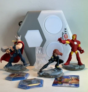 Disney Infinity: Marvel Super Heroes Starter Pak 2.0 with Carry Storage Case - Picture 1 of 12