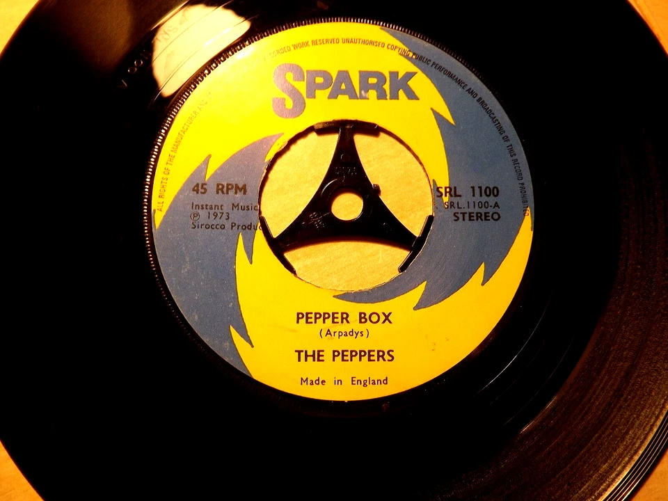45rpm vinyl record......The Peppers........Pepper Box... 70s Pop.. - Image 1 of 1