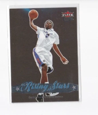 Tarjeta de novato Corey Brewer 2007-08 Fleer Ultra Rising Stars insertada - se envía gratis Foto 1 de 4