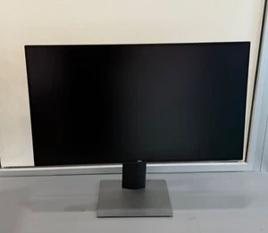 Dell UltraSharp U2719D 27" Nero - Imagen 1 de 4