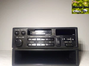 1990-1997 Honda Accord Tape Radio OEM * 39100-SM4-A100-M1 * - Picture 1 of 3