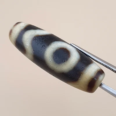 Amuleto de cuentas de ágata cuadrado círculo tibetano del Himalaya vintage Foto 1 de 4