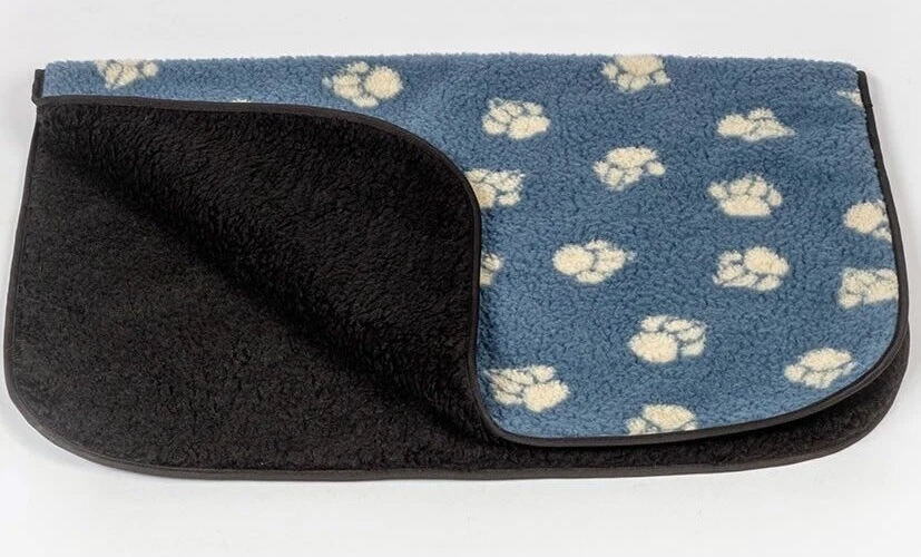 Manta para perro - Estampados de patas azules. Sherpa polar, lavable, ropa de cama, funda. 2 tallas. Foto 1 de 3