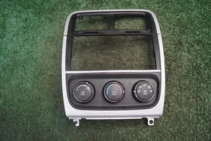 2010 2011 2012 DODGE CALIBER RADIO BEZEL TEMPERATURE AC Control OEM P55111133AB - Picture 1 of 4