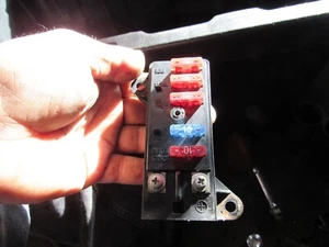 1983 suzuki gr650 tempter fuse box - Picture 1 of 1