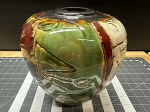 Abstrakte Kunstkeramik glasierte Vase geätzt primitives Design strukturiertes Gefäß - Bild 1 von 11