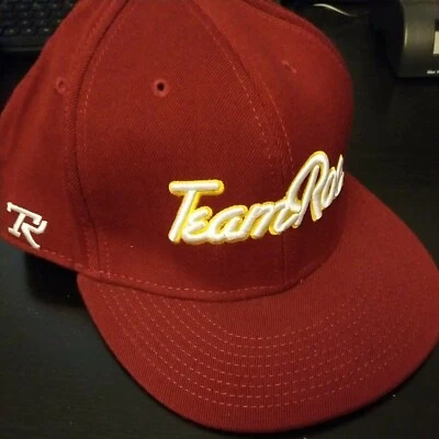 Sombrero ajustado vintage Rocawear TeamRoc talla 7 7/8 rojo nuevo con etiquetas  Foto 1 de 2