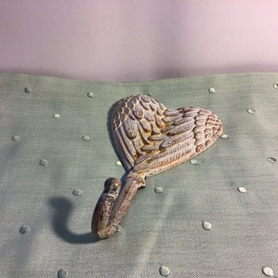 Gancho alas de ángel, latón/metal  Foto 1 de 4