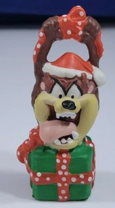 Vintage 1997 Looney Tunes Tasmanian Devil TAZ Ceramic Figurine Santa Hat Present - Picture 1 of 5