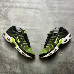 Nike Air Max plus TN 1 black white and volt green hex colourway 2014 release UK7 - Picture 1 of 6