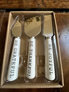 Neu im Karton Etikett Grateful Joyfull Thankful Käseutensilien (Set/3) - Bild 1 von 3