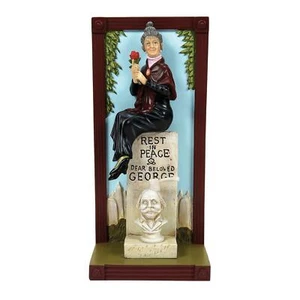 Haunted Mansion George's Widow von: Disney Showcase *VERSAND INNERHALB VON 10 TAGEN* NEU - Bild 1 von 1