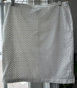 Max Studio women skirt Size 12 White 100% Cotton - Picture 1 of 3