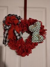 Valentine deco mesh wreath, Red White Black, Glitter Hearts, handmade