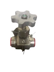P.J. Valves D3798 Valve, Globe 4820-01-132-4824 - Picture 1 of 6