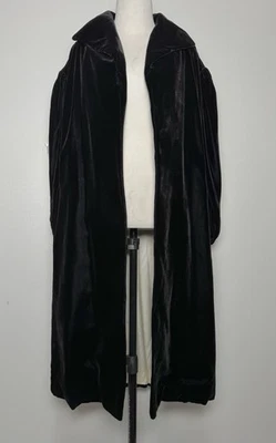 Vtg 60s Black Velvet Swing Coat Balloon Sleeve Satin Lined Opera Evening Jacket - Image 1 of 4