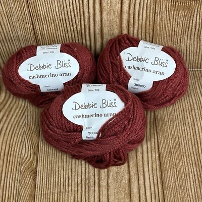 Debbie Bliss Cashmerino Aran Lana Mezcla Cachemira Rojo Lote 3 Bolas 300007 44 Foto 1 de 4