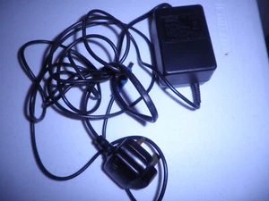 Fuente de alimentación oficial super nintendo snes adaptador psu ac - totalmente probado + funcionando - Imagen 1 de 1