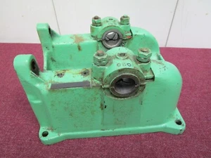 BASE with MAIN CAPS NELSON BROS JUMBO MODEL T 1 3/4 HP HIT MISS GAS ENGINE - Picture 1 of 5