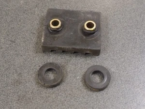 SUZUKI DR750 1988 45150-23450 CUSHION FR PLATE 12831 - Imagen 1 de 4