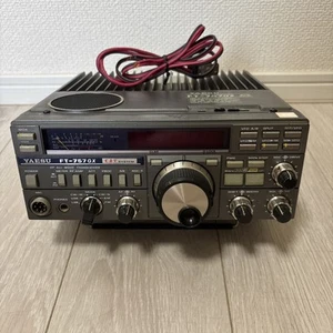 Yaesu FT-757GX avec cordon d'alimentation pour pièces en l'état émetteur-récepteur radioamateur 295926 - Photo 1/10