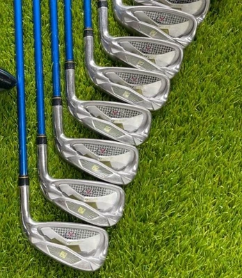 Katana Golf SWORD SX-7 Set di ferri 8 pezzi 5-PW, AW, SW Motore Carbon Flex SR - Immagine 1 di 4