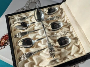 Vintage Silver Norway 1930s Spoons Coffee 6 pcs Art Nouveau style Luxurious Case - Picture 1 of 9