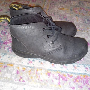 Dr. Martens Stivali Uomo 7 Emil Pelle Marrone Leggero Chukka Scarpe Stringate - Foto 1 di 5