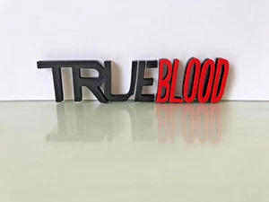 True Blood Display Logo Text Stand Sookie Stackhouse Louisiana Vampires Living - Picture 1 of 1