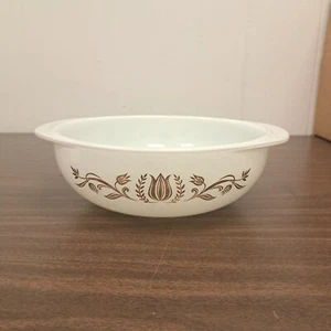 Vintage Pyrex Golden Tulip 2 Qt Casserole Dish #024 USA Ovenware MCM  - Picture 1 of 10