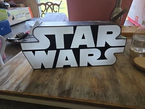 Paladone Star Wars Logo Light, Wall Mountable and Freestanding - Picture 1 of 3