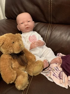 Berenguer Weichkörper Babypuppe 14,5 Zoll Lot X5 Puppe Teddybär & Tücher - Bild 1 von 24