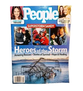 2012 People Magazine Superstorm Sandy Heros of the Stome Some Wear - Bild 1 von 4