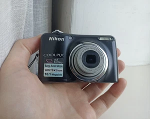 🔥Nikon CoolPix L23 Black 10.1MP digital compact camera🔥WORKing Full Set🔥 - Picture 1 of 7