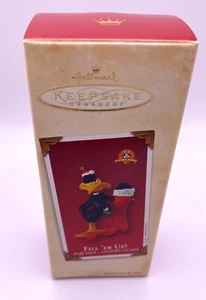 Looney Tunes~Hallmark Christmas Ornament~Daffy Duck~Fill Er Up Stocking ~ 2002 - Picture 1 of 8