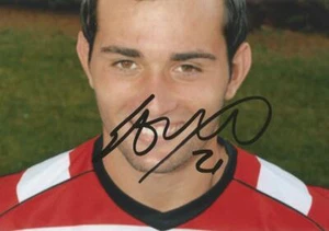 DONCASTER: SAM HIRD SIGNED 6x4 PORTRAIT PHOTO+COA - Picture 1 of 1
